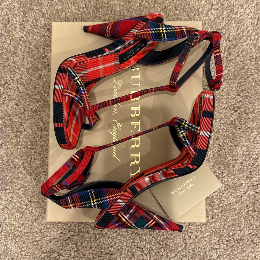 Burberry Prorsum Runway Plaid Tartan Heels EU37 Rare Archive Never Worn Trending